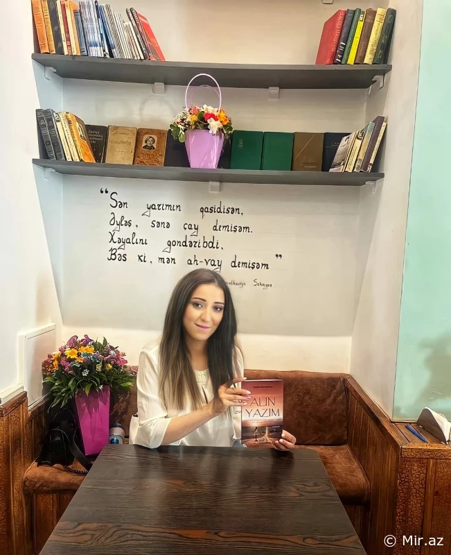 "Alın yazım" romanının təqdimatı keçirildi