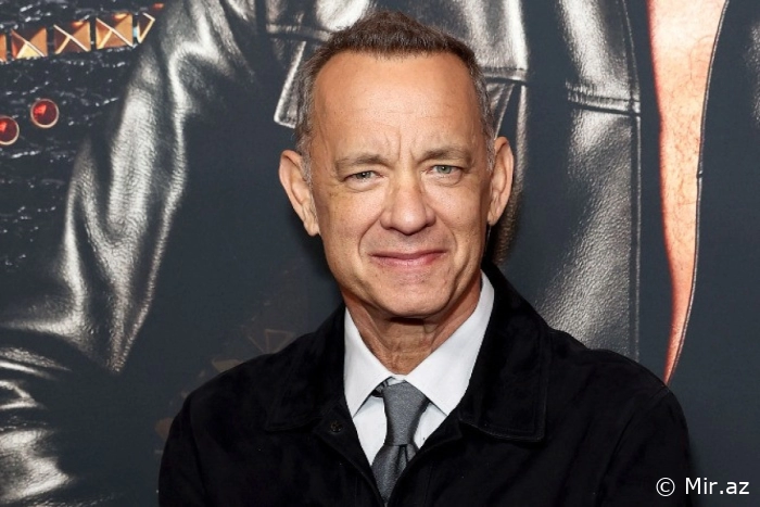 Tom Hanks ilk romanını çap etməyə hazırlaşır
