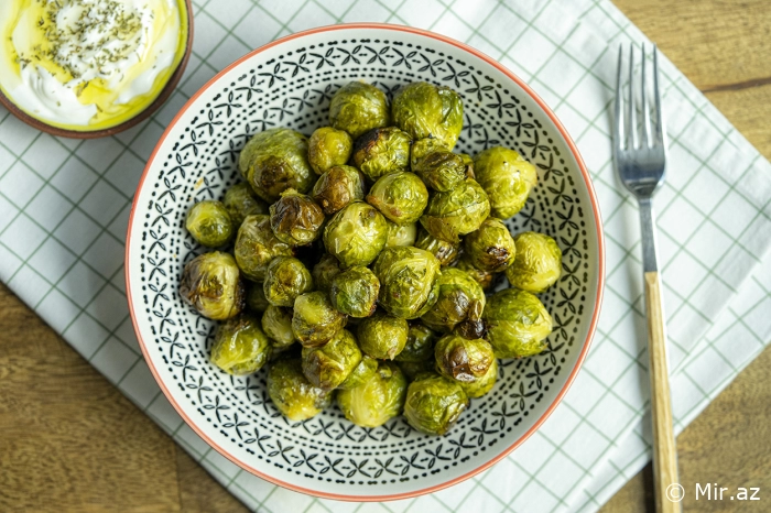 Bişmiş xırtıldayan Brüssel kələmi resepti