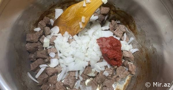 Xəmirin içində Gizlənən Dad: Sultan Kababı Resepti