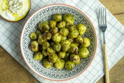 Bişmiş xırtıldayan Brüssel kələmi resepti