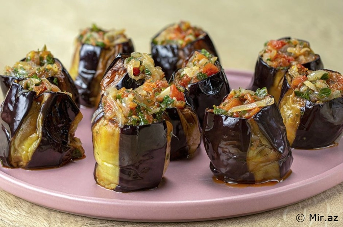 Türkiyə Mətbəxindən Əvəzolunmaz Dad : İmam Bayıldı Resepti