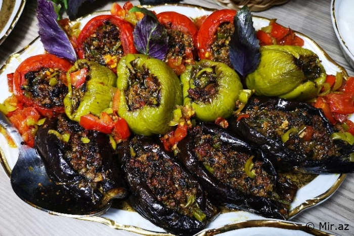 Pomidor, Bibər və Badımcan - 3 Bacı Dolması Resepti