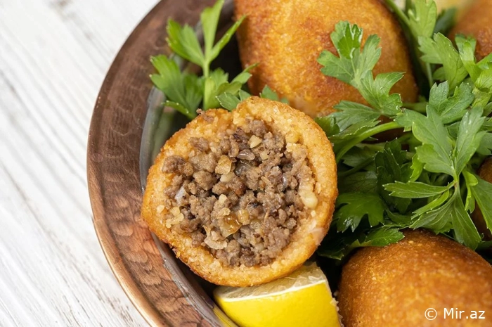 Türkiyə Mətbəxindən Məşhur İçli Köftə Resepti