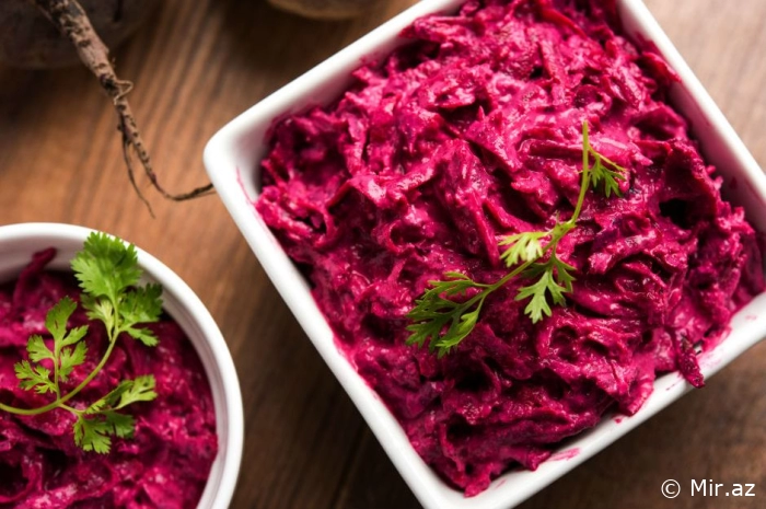 Süfrənizi Rəngləndirin : Çuğundurlu Qozlu Məzə Resepti