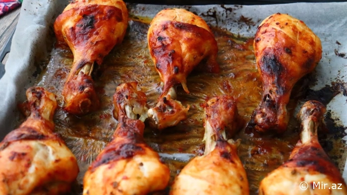 Sobada Soslu Toyuq Resepti