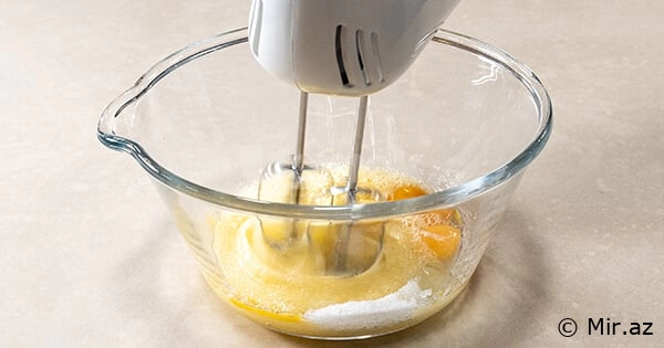 Herkes Yapabilir: Kolay Yaş Pasta Tarifi