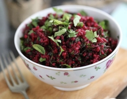 Çuğundurlu Yeni İl Salatı Resepti