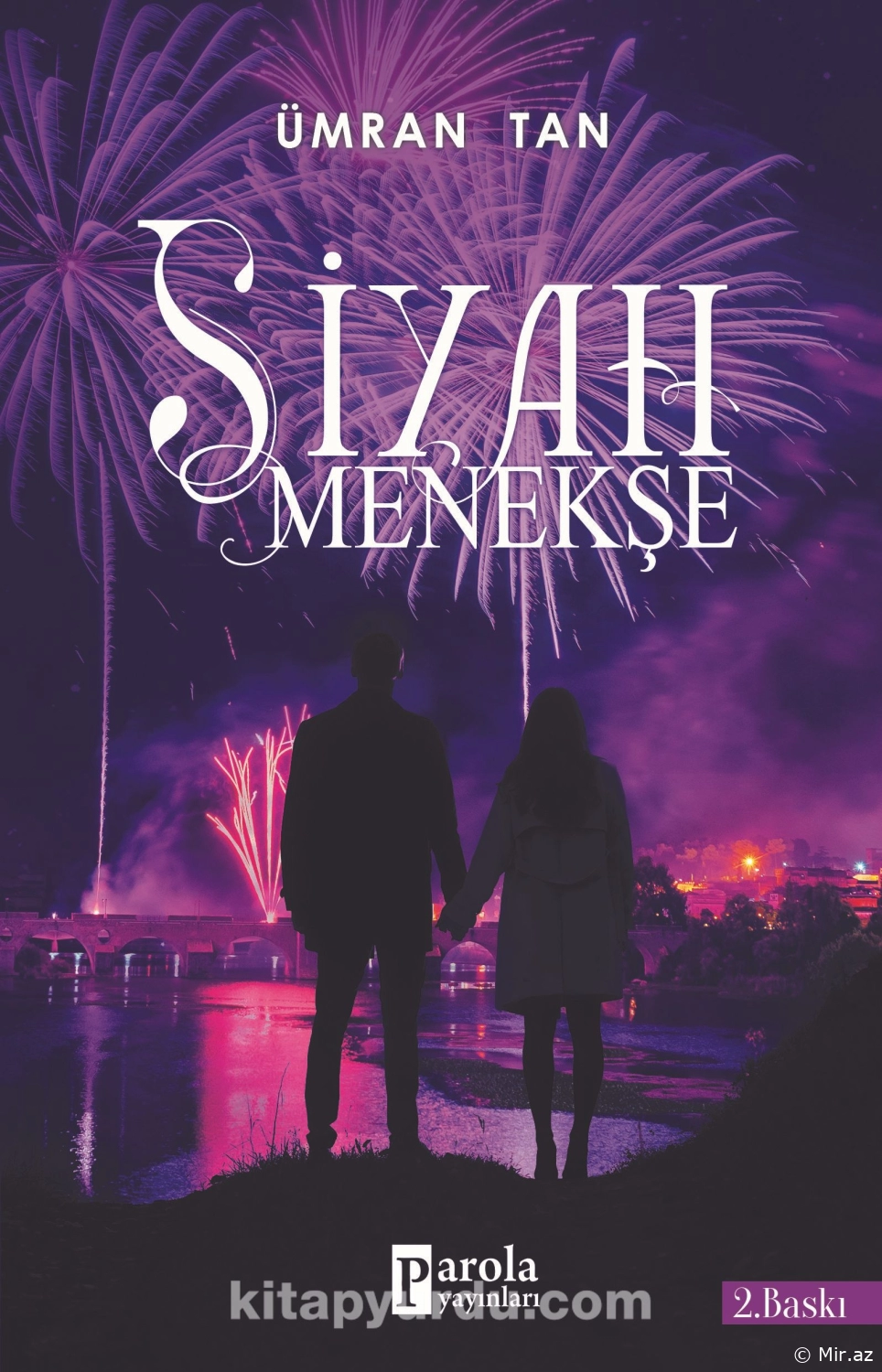 Siyah Menekşe Yazar: Ümran Tan