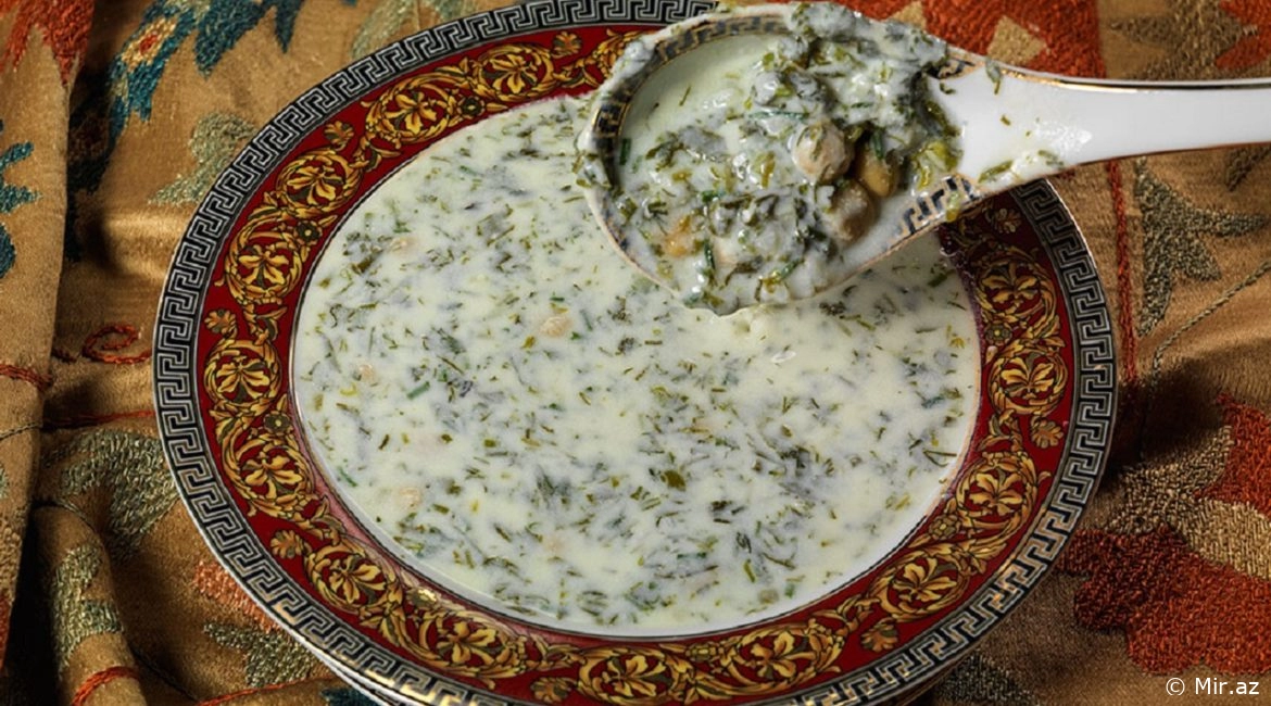 Şəki Mətbəxindən : Küftəli Dovğa Resepti