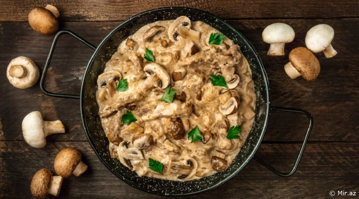 O Bir Əfsanə : Beef Stroganoff Resepti