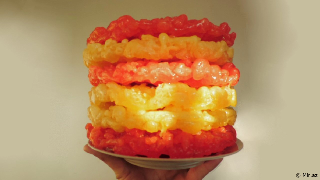 Gəncə Mətbəxinin Qədim Şirniyyatı: Zilviyə Resepti