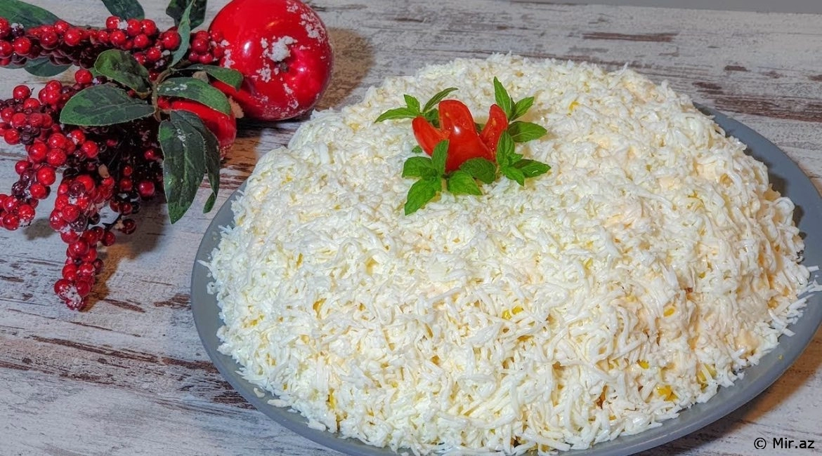It will be very suitable for your New Year's table: Snow Girl Salad Recipe