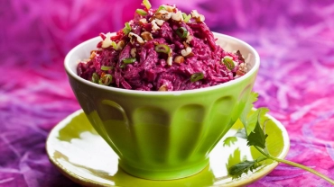 4 Ərzaqla Hazırlanan Asan Salat Resepti