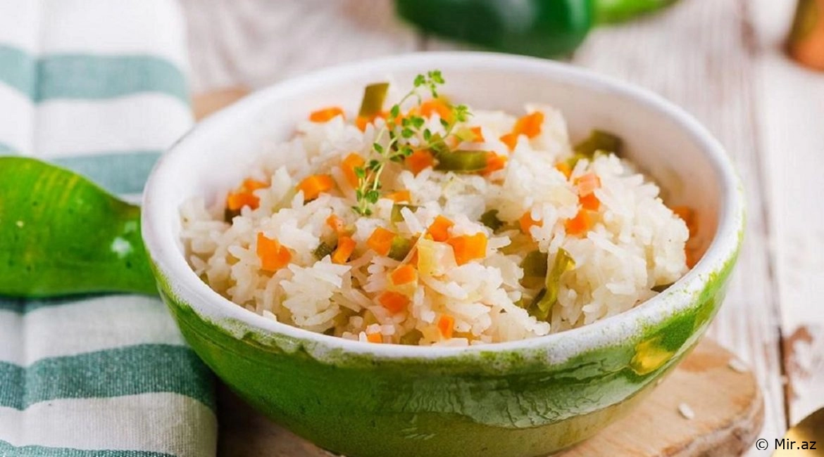 Bu Dəfə Yerkökü ilə : Dadlı, Ətirli Plov Resepti