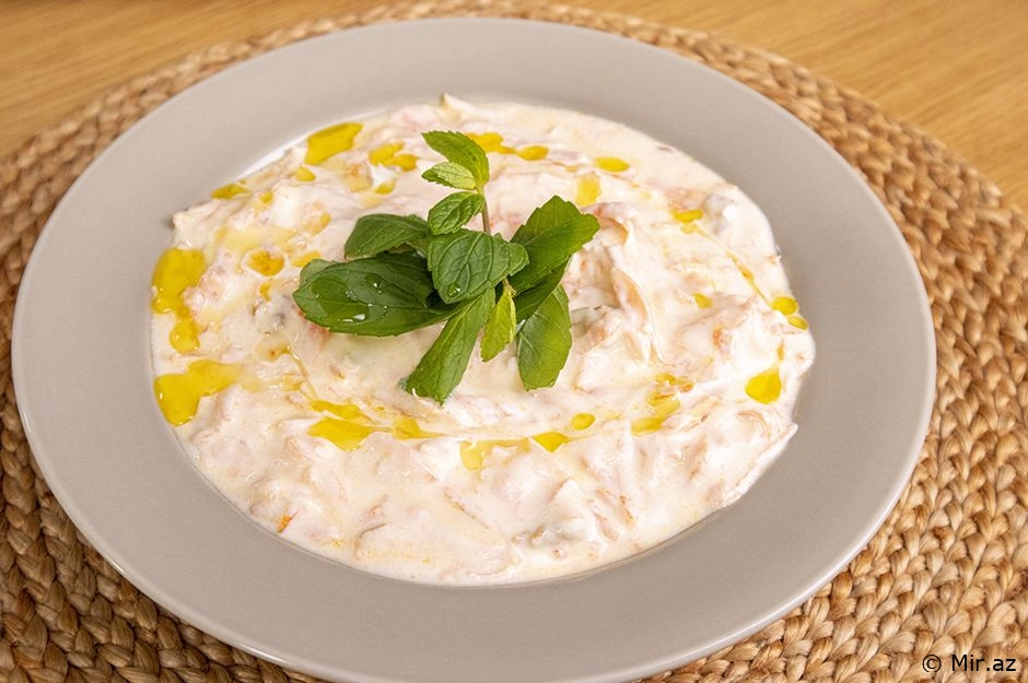 Ən Asan Məzə :Türk Mətbəxindən  Kök Tarator Resepti