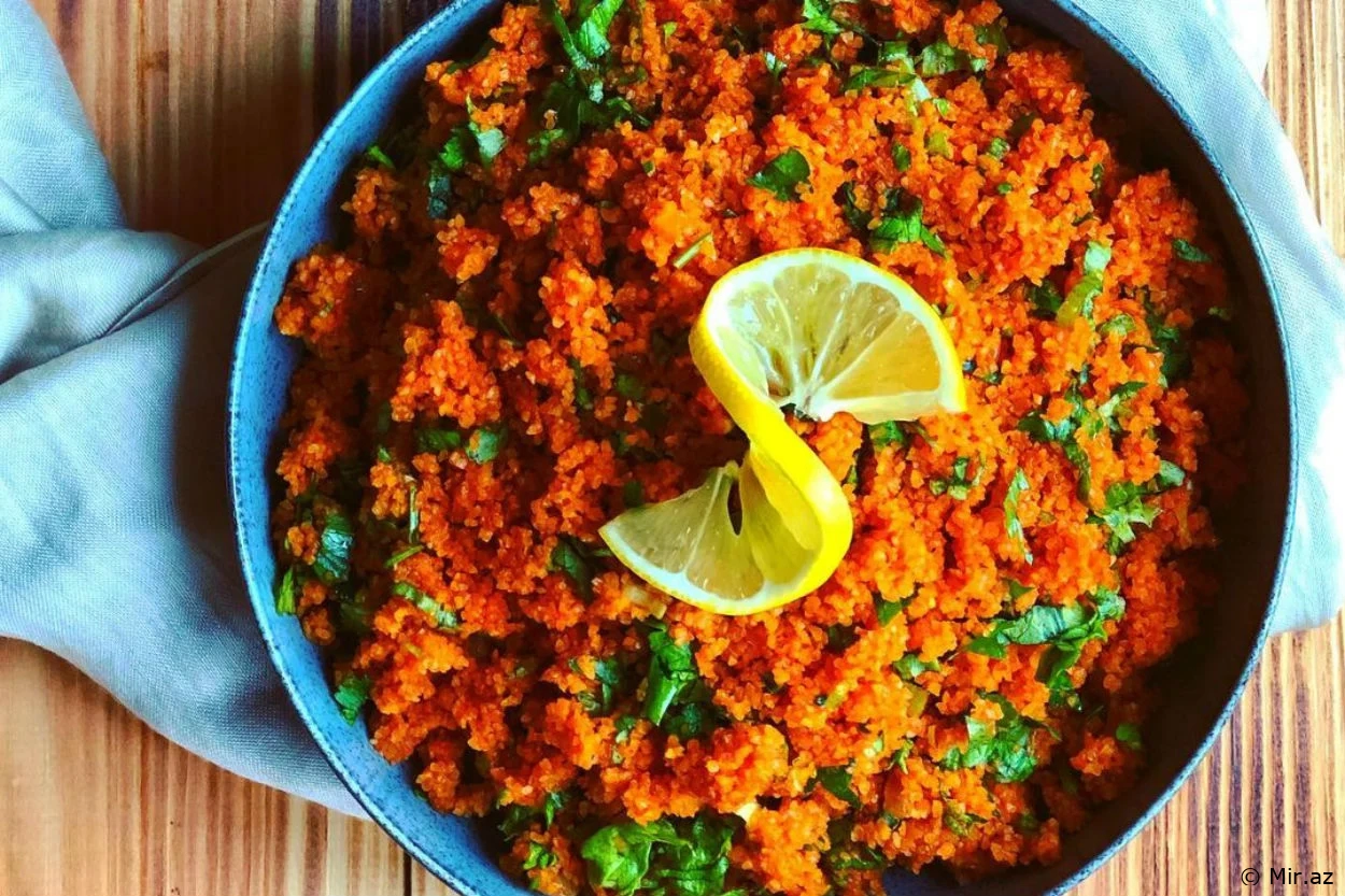 Türkiyə Mətbəxindən : Nar Şərablı Kısır Resepti