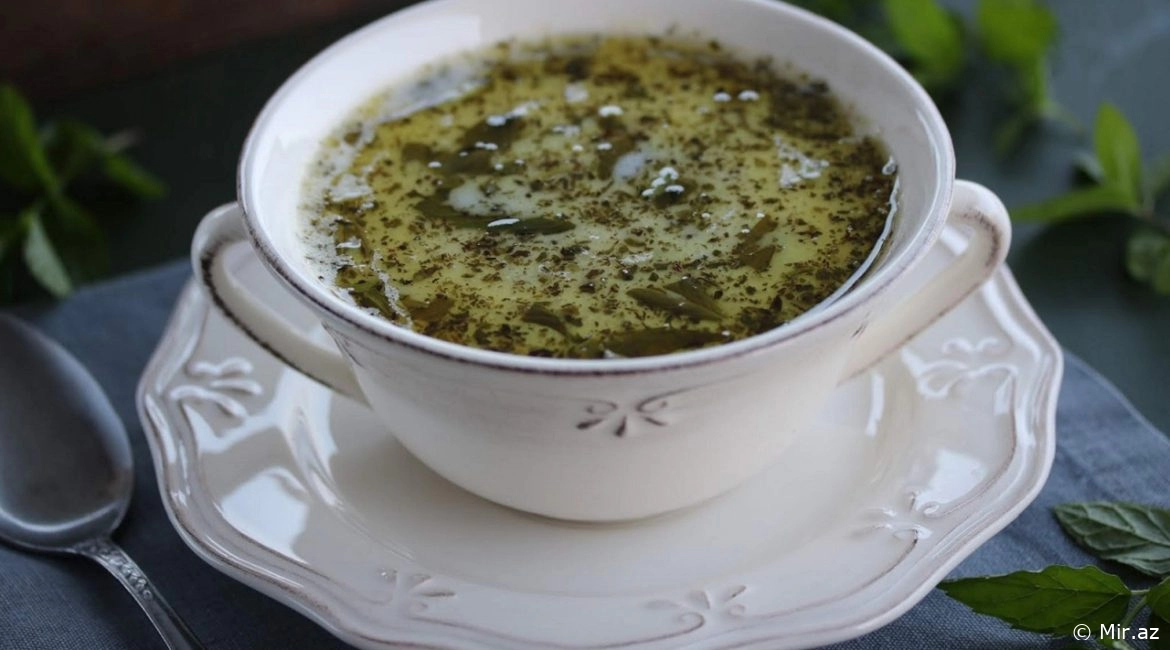 Görünüşü Möhtəşəm : Qatıqlı Şorba Resepti