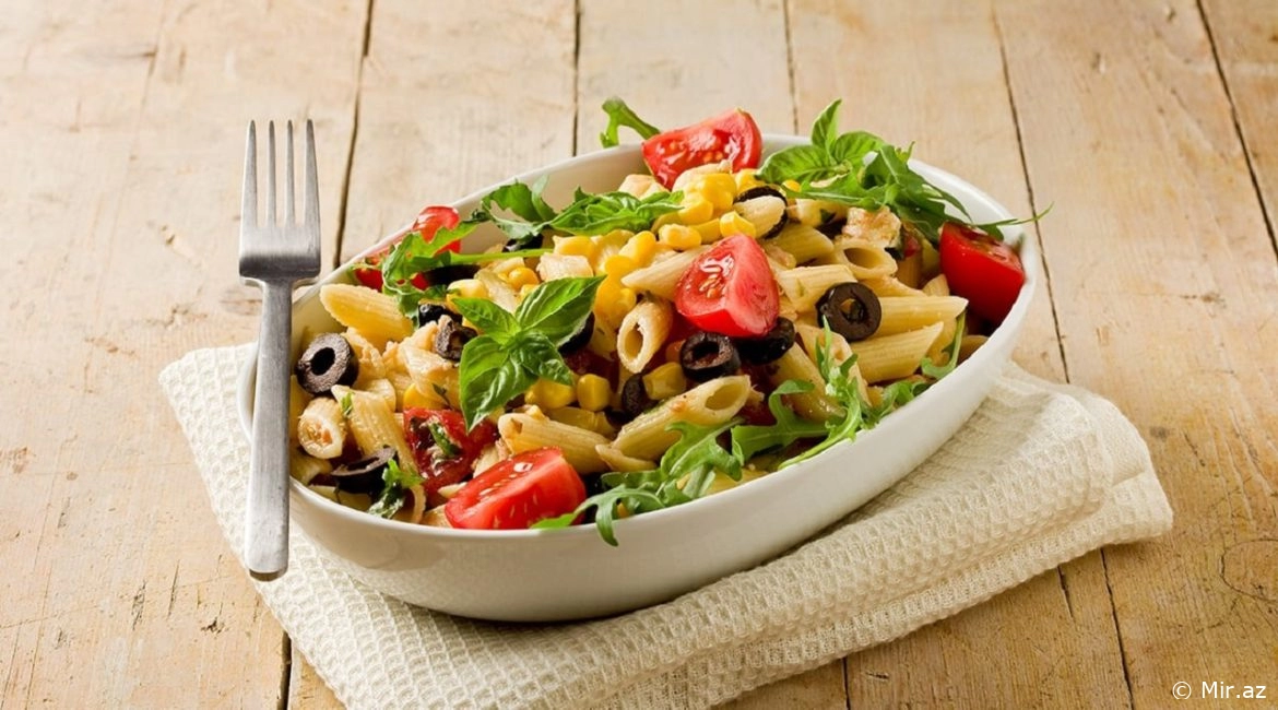 Uşaqlar Yox Deyə Bilməyəcək : Bol Tərəvəzli ,Vitaminlərlə Zəngin Makaron Resepti