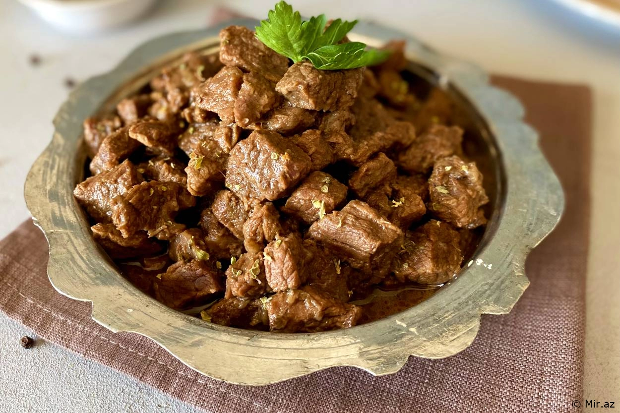 Ağızda Dağılır : Düdüklü Qazanda Yumşaq Ət Qovurma Resepti