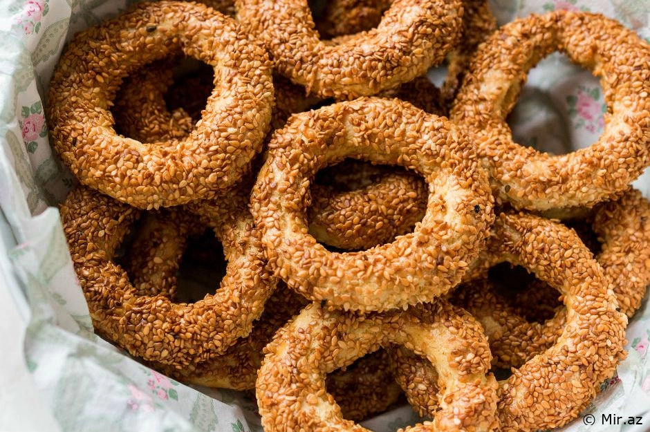 Üstəlik Kərə Yağsız:Kandil Simiti Resepti