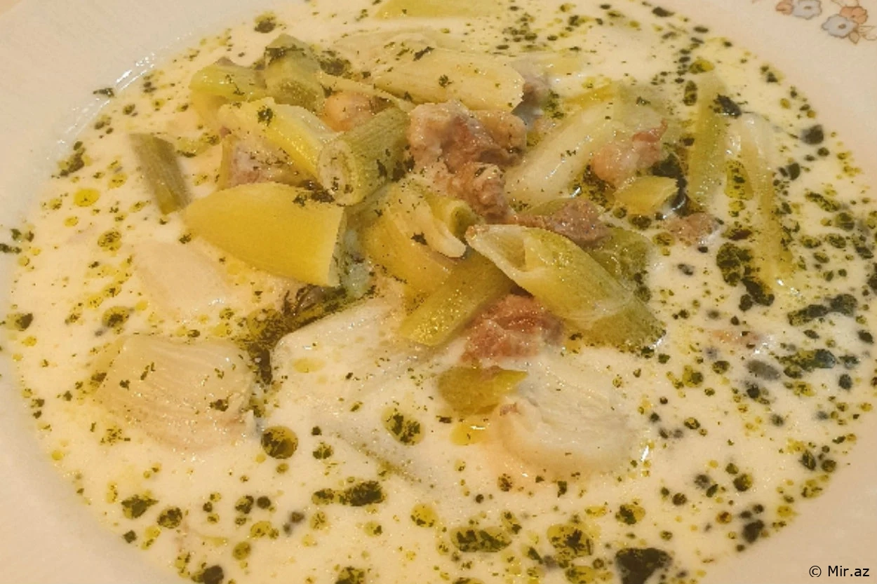 Qaziantep Mətbəxindən : Təbii Antibyotik Təsiri Verən Şiveydiz Şorbası Resepti