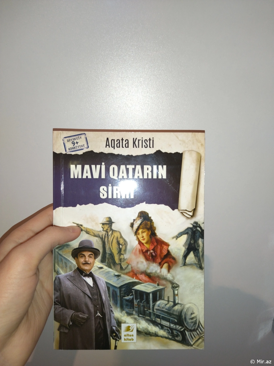 Agatha Christie "Mavi Qatarın Sirri"