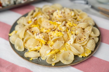 10 Dəqiqədə Hazır: Yumurtalı Makaron Resepti