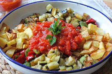 Badımcanla Gələn Ləzzət: Şakşuka Resepti