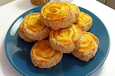 Görünüşü Möhtəşəm : Kartoflu Rulo Börək Resepti