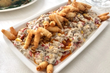 Bol İnqrediyentli: Közdə Badımcanlı Bibərli Salat Resepti