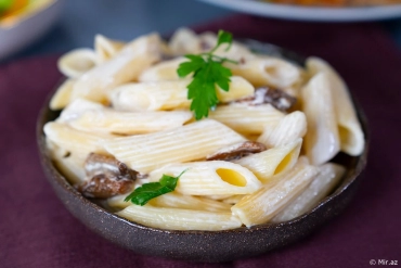 Easy Delight : Creamy Mushroom Pasta Recipe