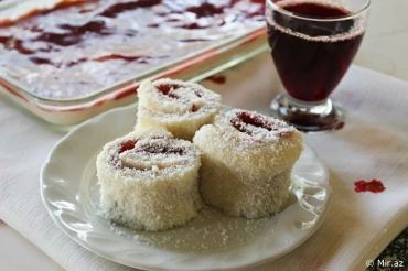 From Turkish Kitchen: Palace Turkish Delight Recipe with Cherry Sauce