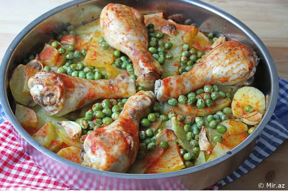 Axşama Ziyafət Var : Qaroxlu Kartoflu Toyuq Resepti