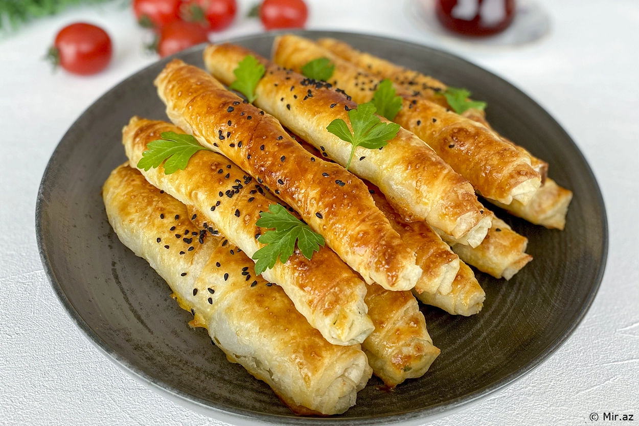 Un və Sirkəli Piroq Resept: Praktik və Dadlıdır!