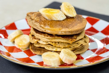 Yulafla Bir Başqa: Şəkərsiz Bananlı Pancake Resepti