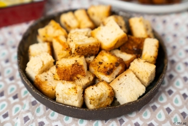 Richly Spicy: Fried Bread Cubes (Croutons) Recipe
