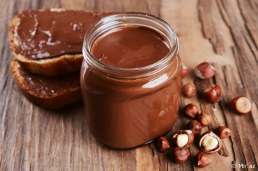Better Without Sugar: Chocolate Hazelnut Cream Recipe