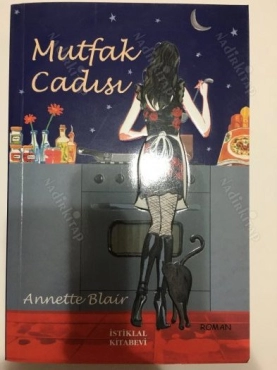 Annette Blair "Mutfak Cadısı" PDF