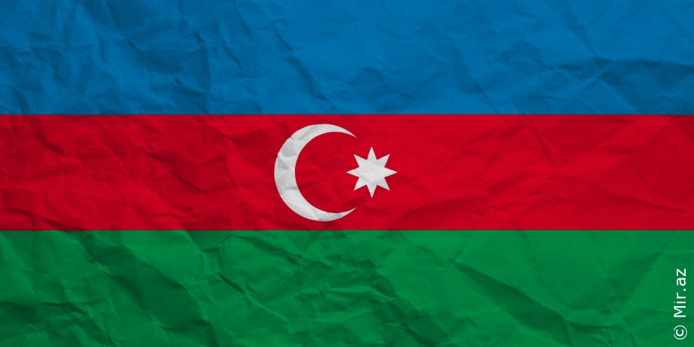 Qürur mənbəyi, and yerimiz Azərbaycan Bayrağı