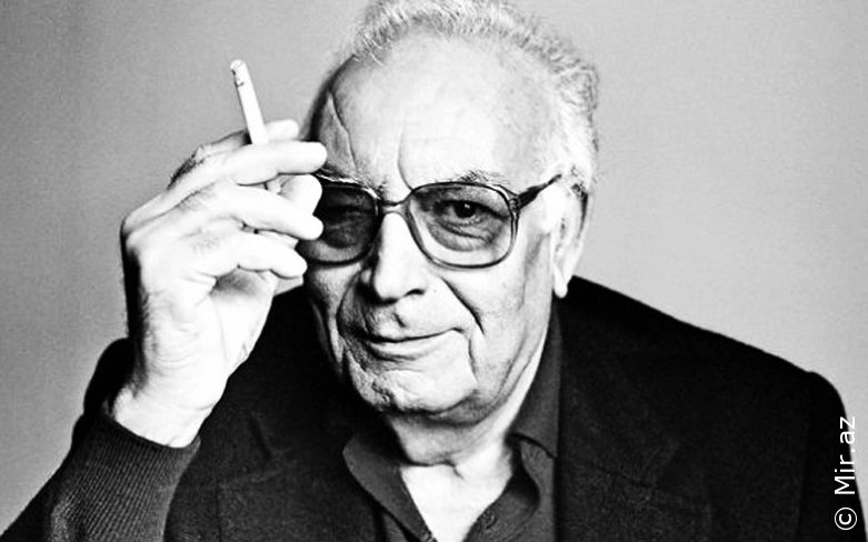 Yaşar Kamaldan Oxunmalı 10 Kitab Tövsiyəsi