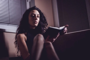 Gözyaşlarınıza Hakim Olamayacağınız 14 Dokunaklı Kitap